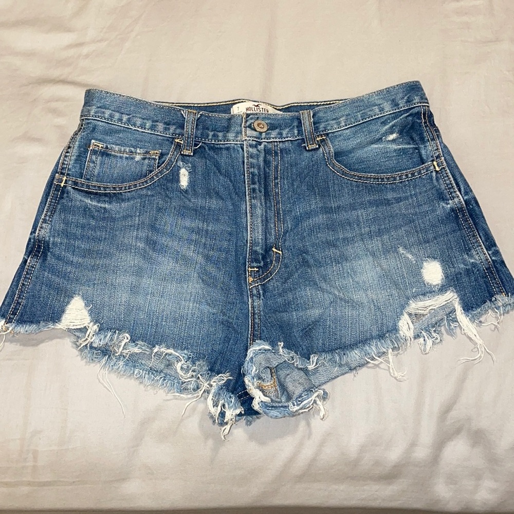 Hollister High Waist Distressed Shorts